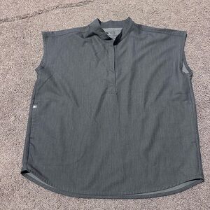 Figs womens medium rafael top